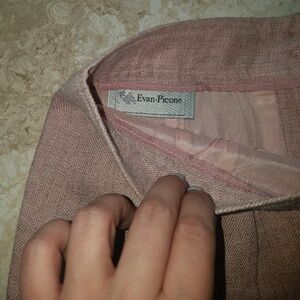 Evan Picone size 12 knee length blush skirt